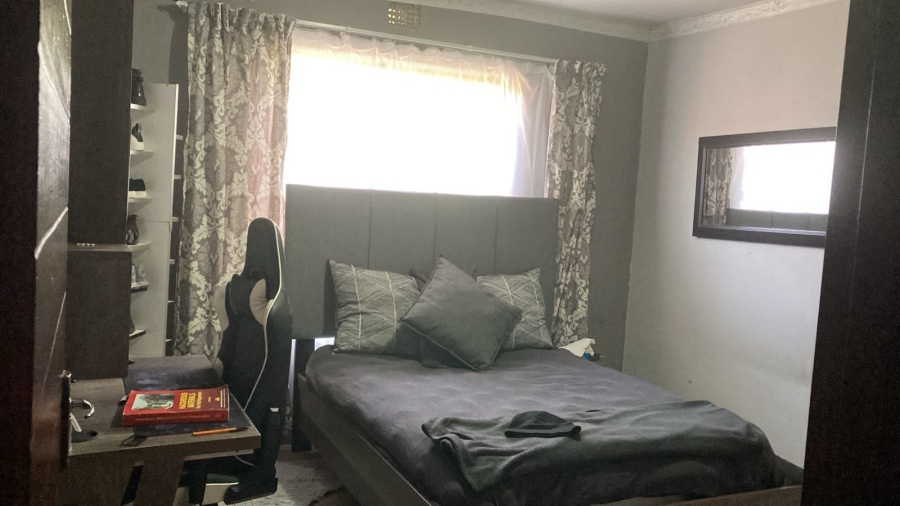 3 Bedroom Property for Sale in Botshabelo Free State